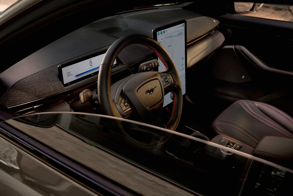 Ford SYNC 4A à l’intérieur du Mustang Mach-E